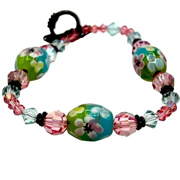 Floral Murano Glass Bead Bracelet With Pink & Green Accents - Picture 1 of 6